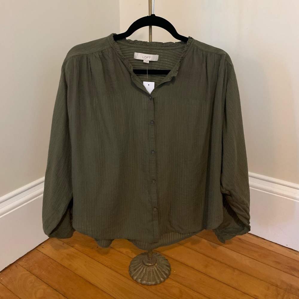 LOFT XS NEW WITH TAGS BLOUSE
